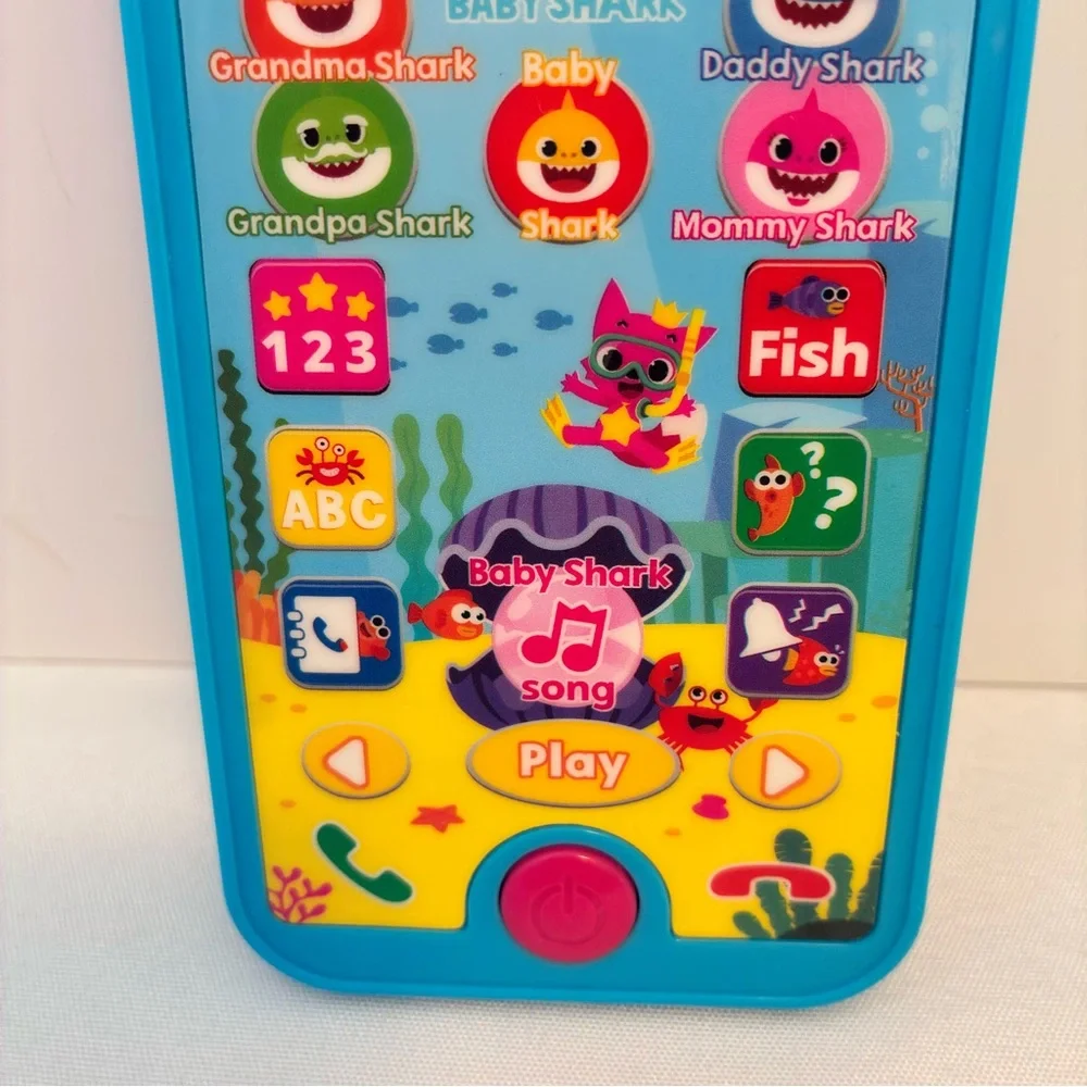 Baby Shark Musical Toy Microphone & Pinkfong Baby Shark Interactive Smartphone